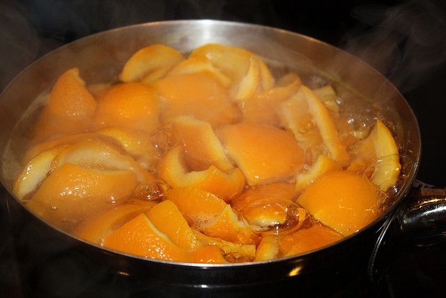 An old southern trick: If you want your house to smell heavenly, boil some orang