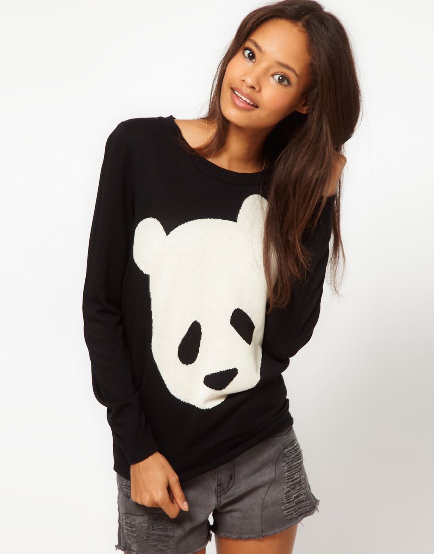 Cute panda sweater!!! :)