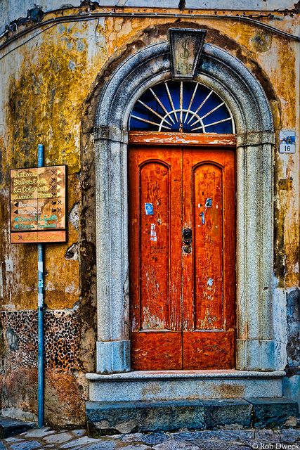 Directions and Doorway｜Ravello, Italy