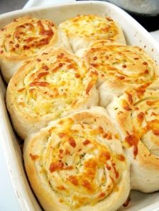 Garlic Cheese Rolls (made with pizza dough, garlic butter, and mozzarella cheese