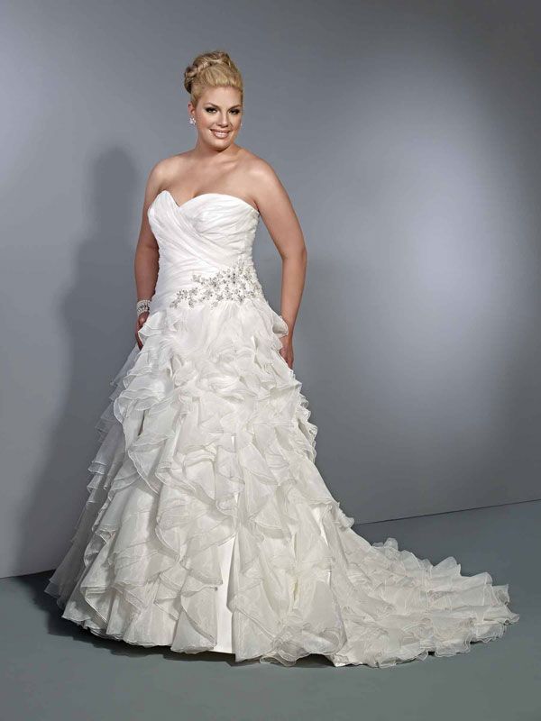 Gorgeous plus size bridal gown