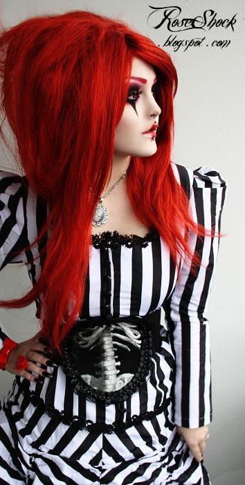 Great Halloween Make up and costume ! I love the stripes and the bad clown make