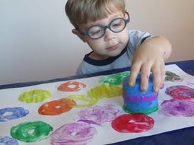 HUGE list of activities for ages 1-4. Seriously this mom is amazing! pin now rea