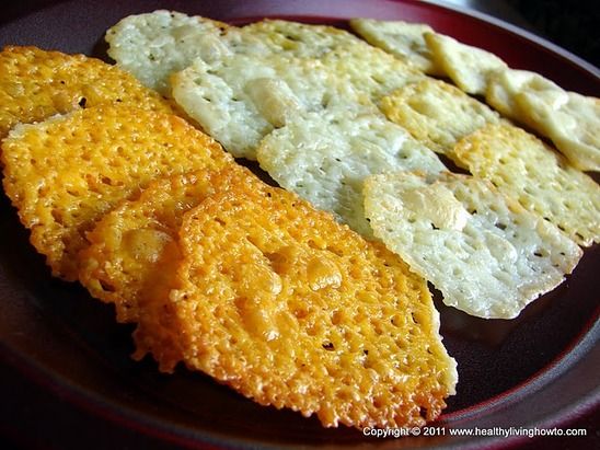 #Healthy Recipe: Easy Cheese Crackers #lowcarb