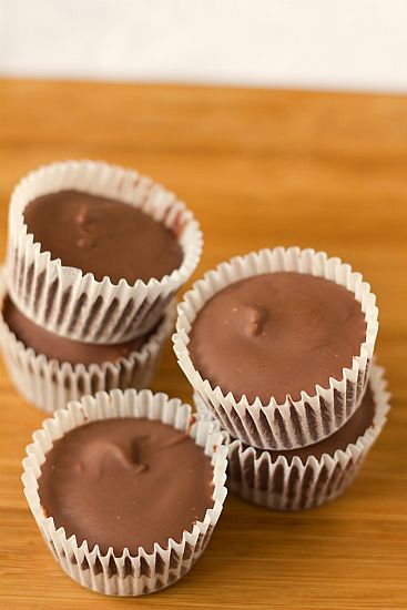 Homemade Reese's cups   EASY. Great for sleepovers if you are wanting to bak