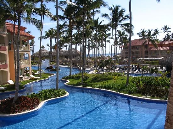 Majestic Elegance Pool – Punta Cana