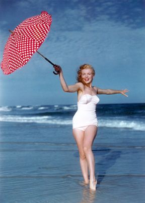 Marilyn by André de Dienes, 1949