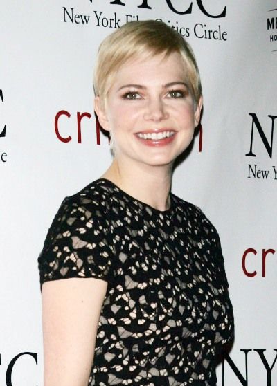 Michelle Williams chic, pixie hairstyle