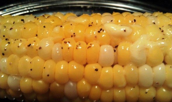 Never boil corn again!  Want to know the easiest way to cook corn on the cob? Th