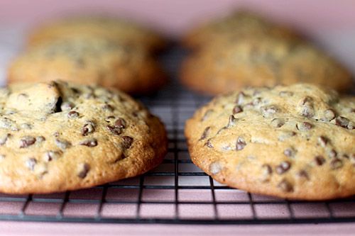 Pillow cookies – brownies and chocolate chip cookies combined. Gotta try this!