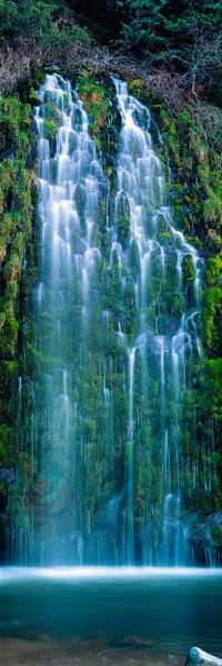 Sierra Cascades, Mossbrae Falls, California