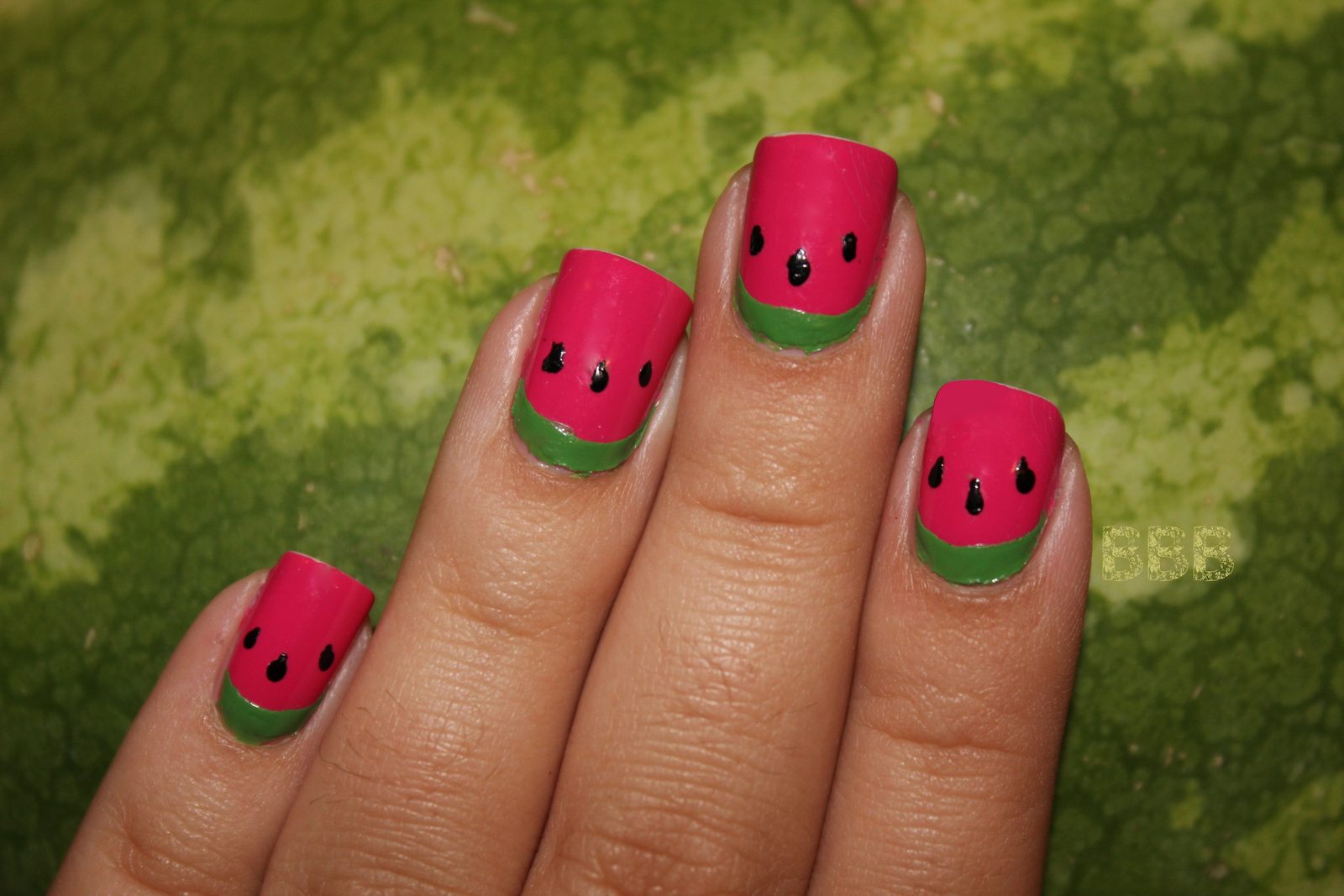 Watermelon Ruffian mani!! Such a good idea!!