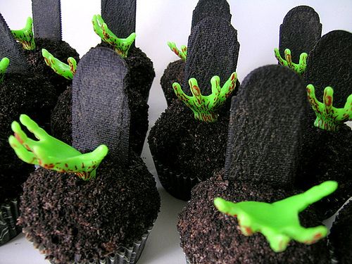 cool halloween cupcakes