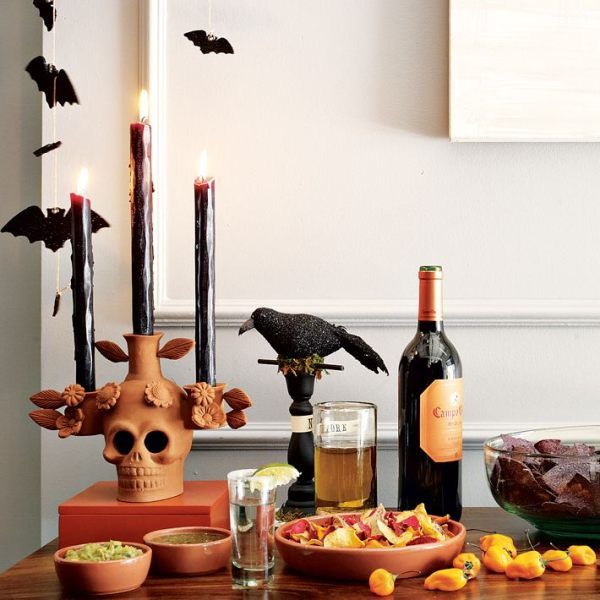 Halloween Decorations for the Tabletop -   40 Spooky Halloween Decorating Ideas for Your Stylish Home