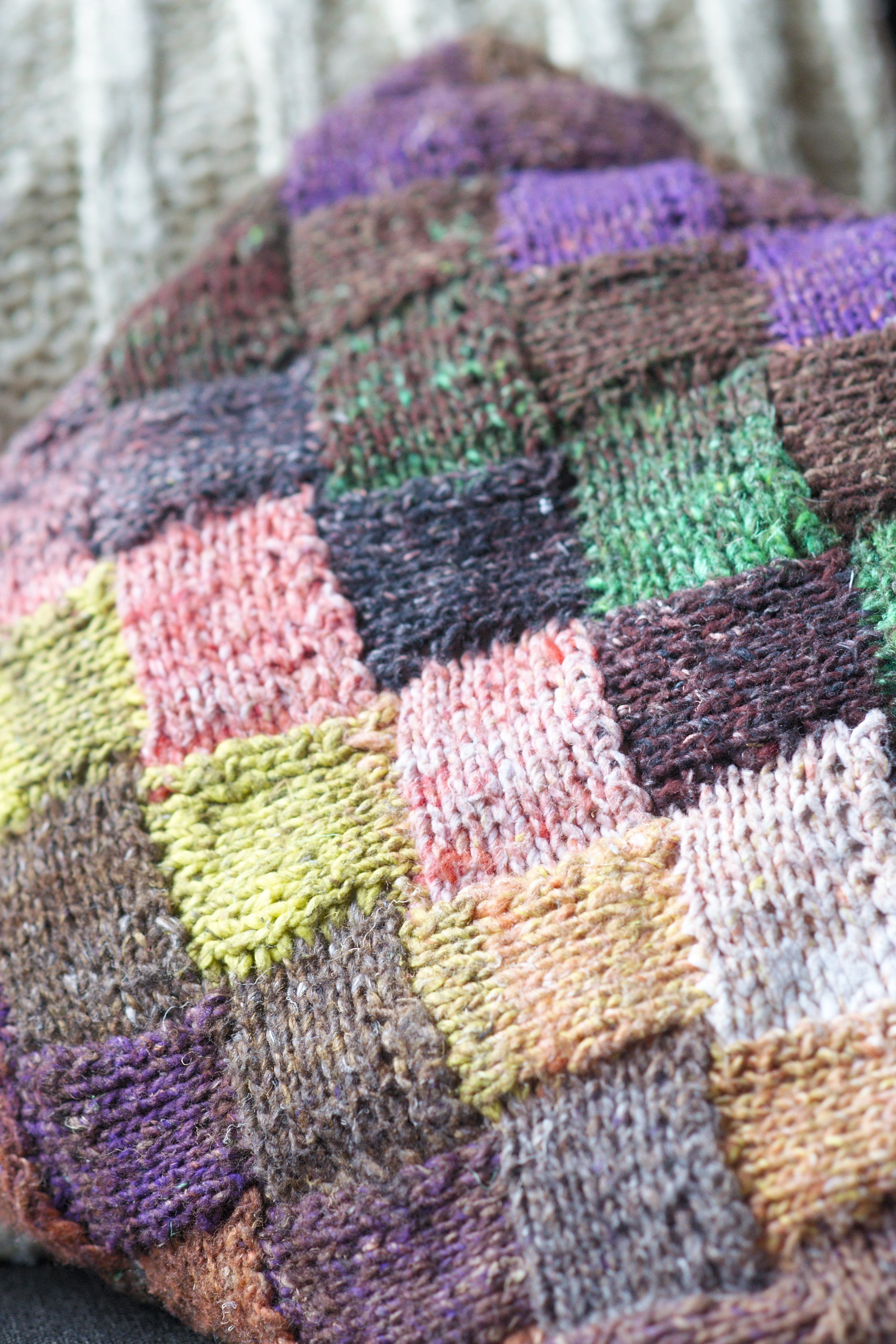 Entrelac is Easy! Some inspiration and a photo tutorial -   Entrelac