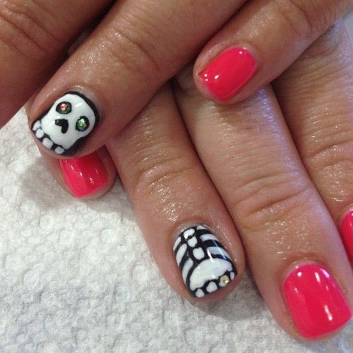 #gelish with skull and ribs #nailart  (Taken with Instagram) from Hey, Nice Nail