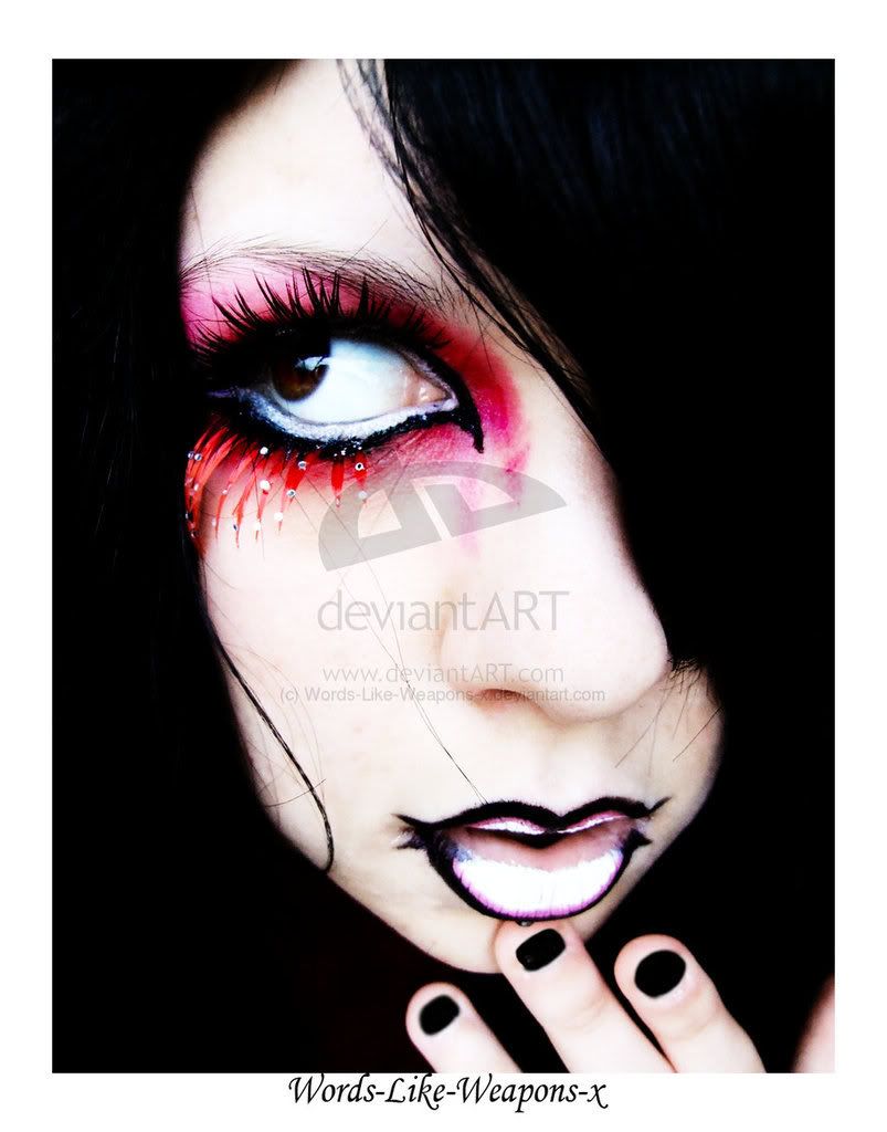 halloween eye makeup