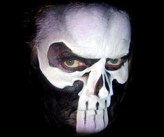 halloween face paint for men idea scary skull black white -   Halloween Makeup Ideas