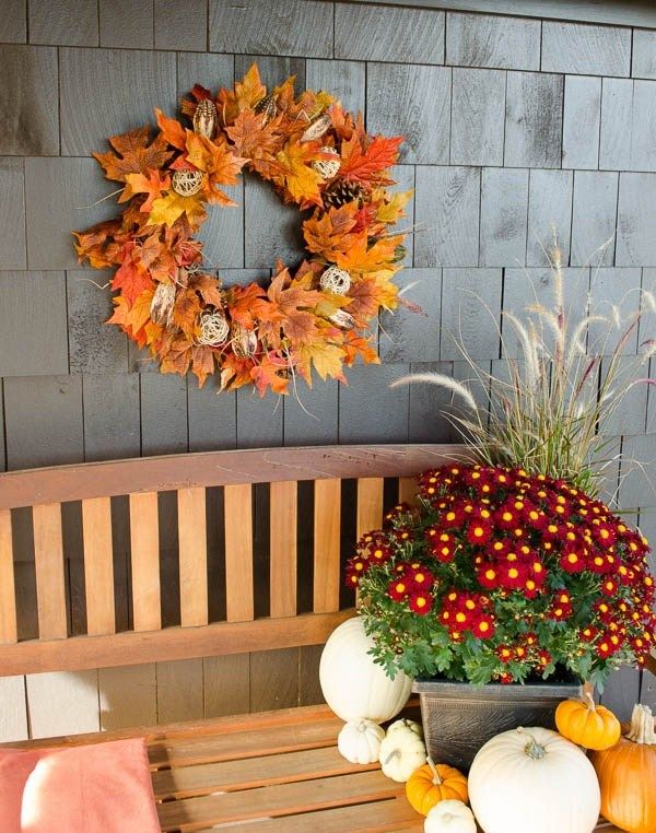 The beautiful Wreath -   HOME DECORATIONS WITH FALL LEAVES