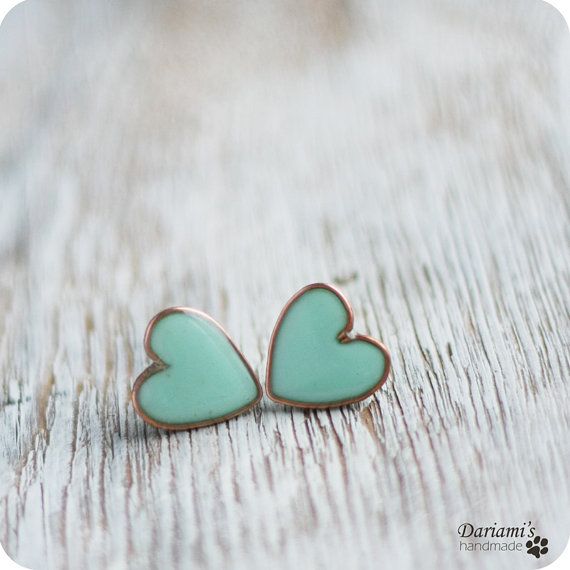 turquoise heart earrings. love love
