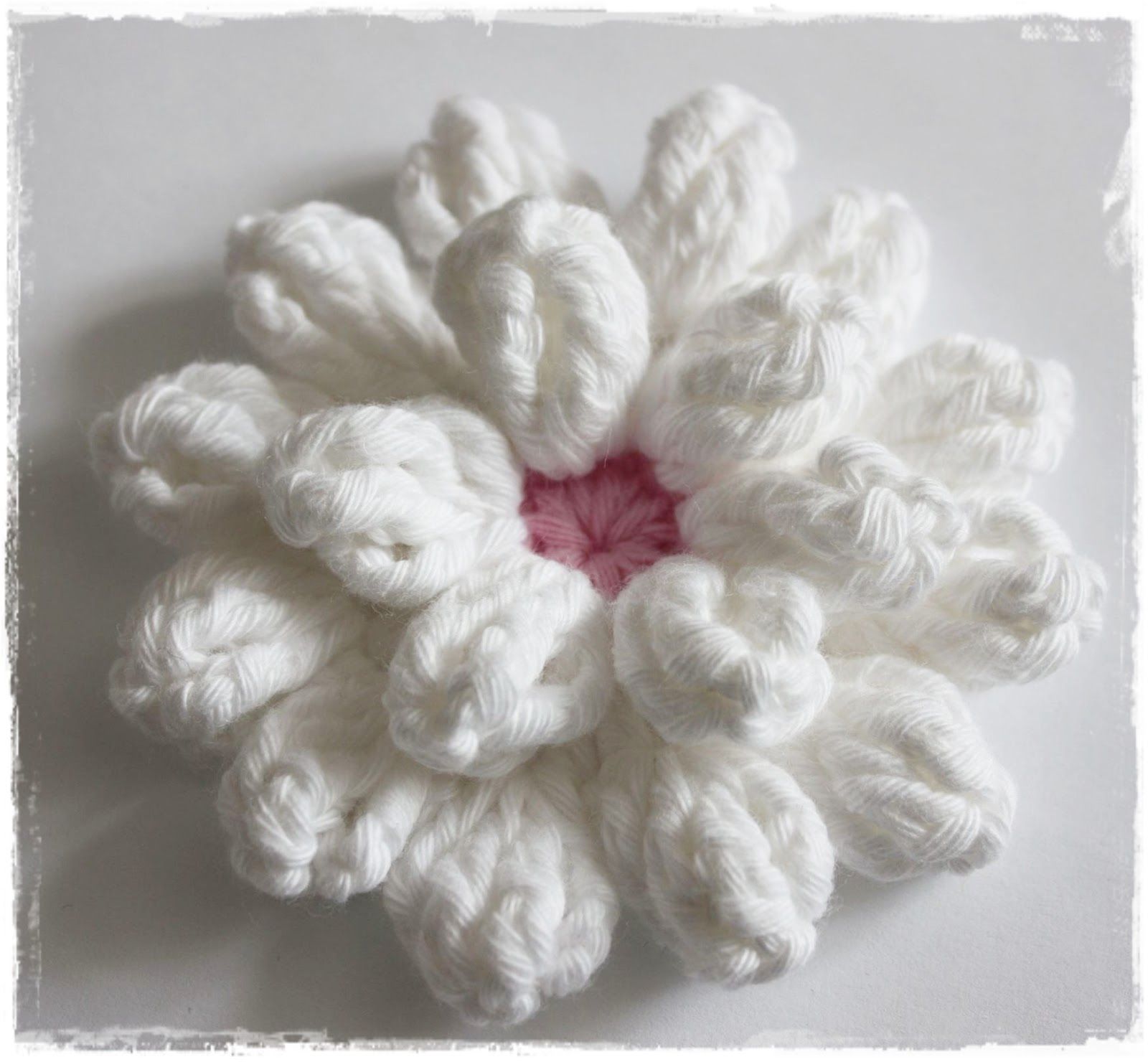 Tutorial….crochet flower ……………..