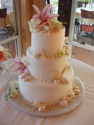 Beach wedding Cakes