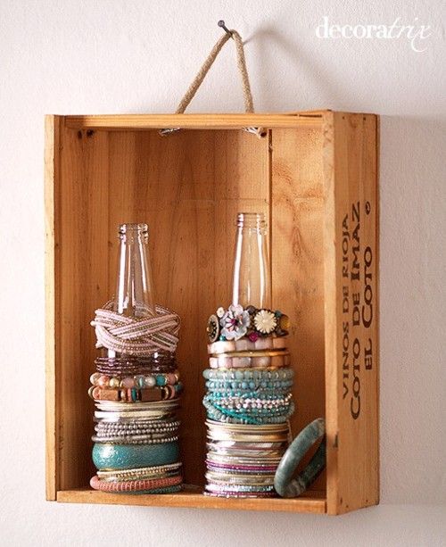 Bracelet-bottle-display and 22 other DIY jewelry displays!