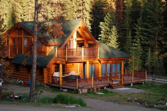 Cabin!…BIG cabin!