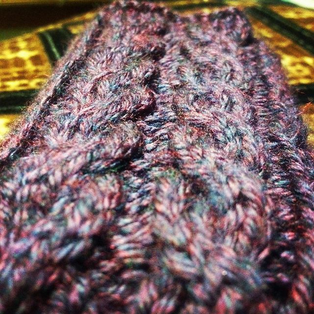 Cabled iPhone case I made. :-)    Find me on Ravelry! essiemay83