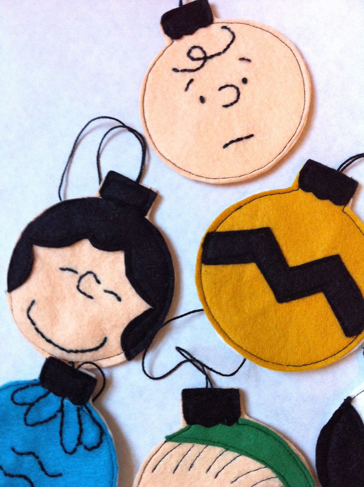 Charlie Brown Christmas Ornaments Tutorial– LOVE THESE!