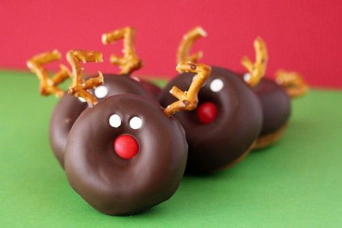 Chocolate Mini-Donut Reindeers
