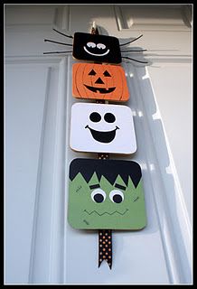 Halloween door hanger….