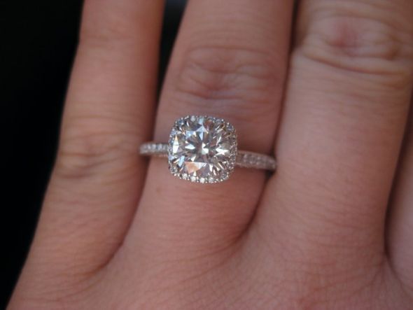 Halo e-rings anyone? =) :  wedding diamond e ring engagement ring halo moissanit