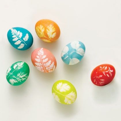 How to …  Make Leaf Print Eggs