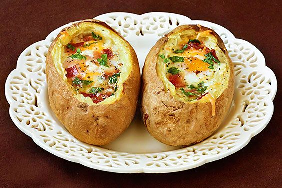 Idaho Sunrise (Baked Eggs & Bacon in Potato Bowls)  Wrap in foil and set in