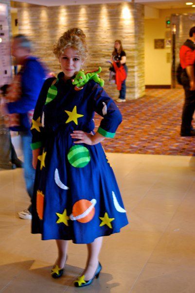 Ms Frizzle!  Next Halloween…done.
