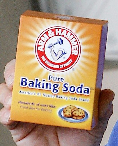 OVER 100 EXTRAORDINARY USES FOR 25 Ordinary Items: Aspirin, Baking Soda, Aluminu