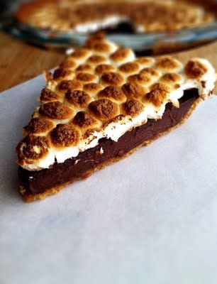 S'MORES PIE!!!!!!   OMG, YES! Perfect Christmas Dessert