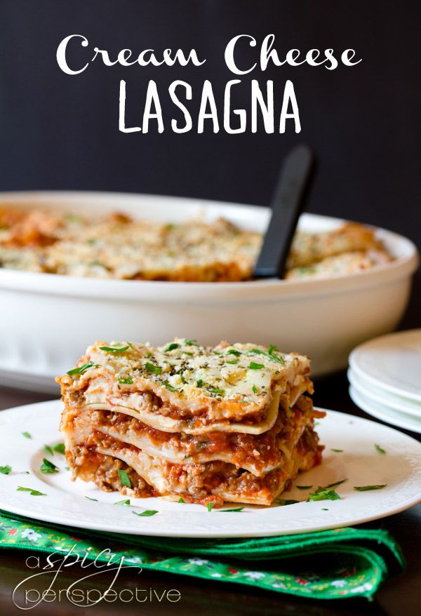 Sausage Lasagna with Cream Cheese | via @Sommer | A Spicy Perspective #Lasagna #