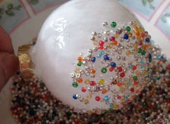 Seed bead glass ornaments, very cute and easy to do.