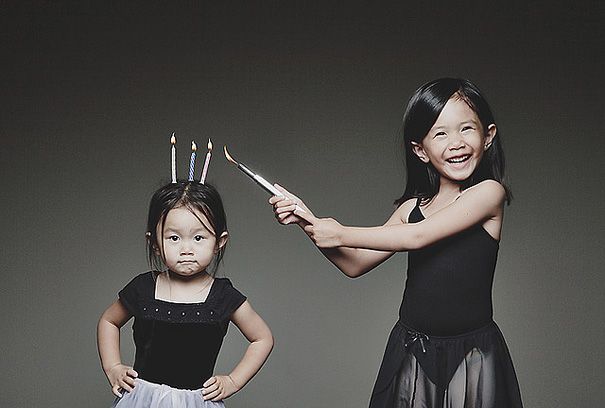Some very cute sibling photo shoot ideas, these are super funny.