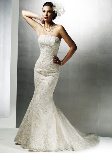 Strapless Natural waist Trumpet / Mermaid Lace wedding dress