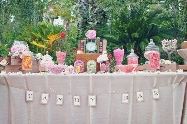 Vintage Chic Candy Bar (wedding favors)