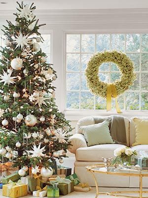 White & Gold Christmas tree
