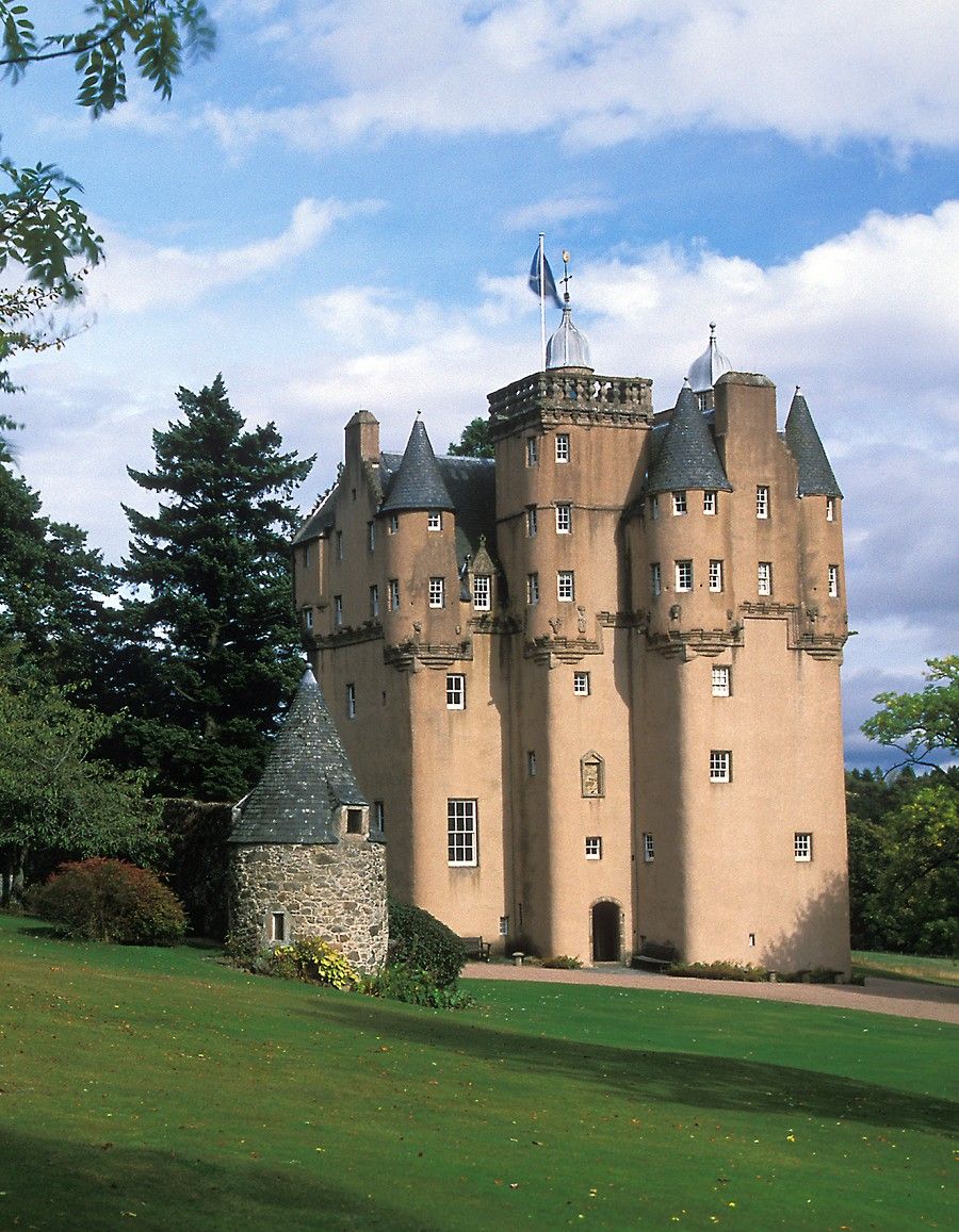 craigievar castle, Scotland