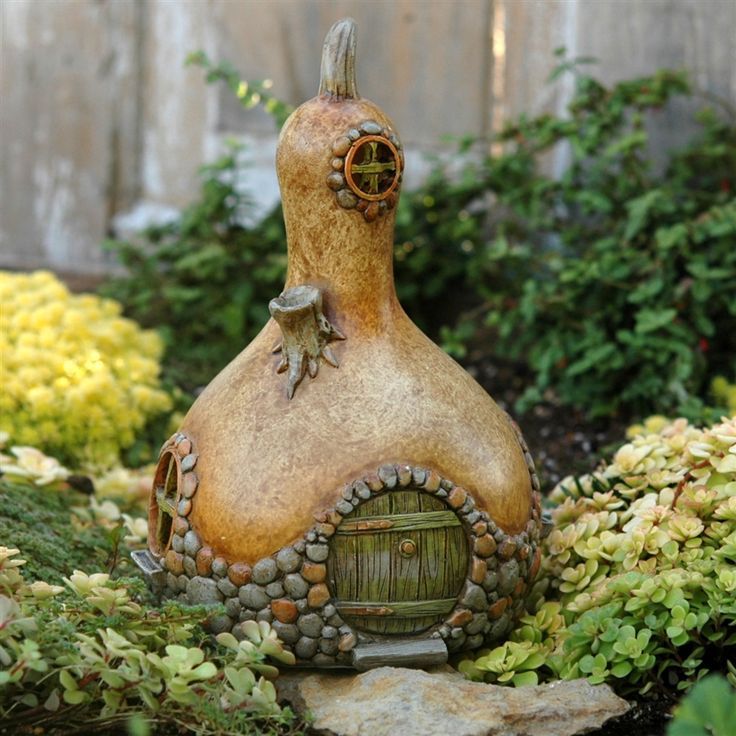 Fiddlehead Fairy Gourd House -   Fairy Gourd House Ideas