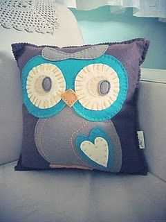 felt owl cushion potential-crafts
