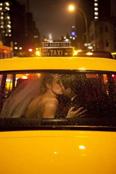 nyc taxi kiss