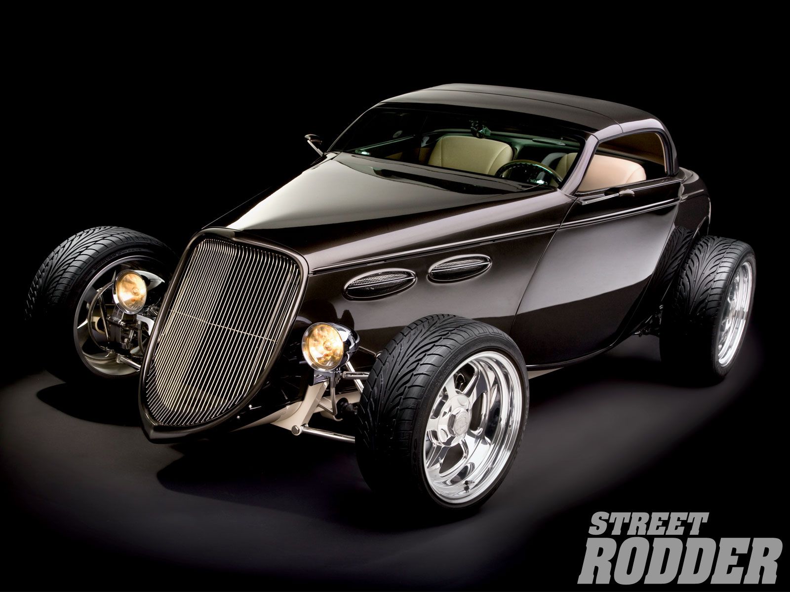 1933 Ford Roadster With Top On