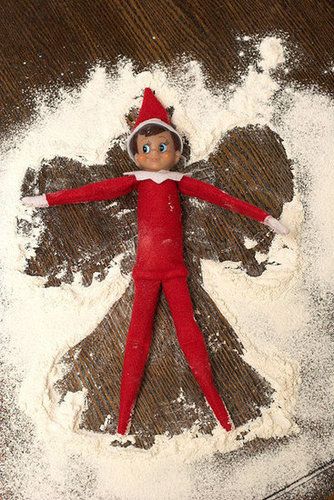 36 Clever Places to Put Your Elf on the Shelf (PHOTOS)
